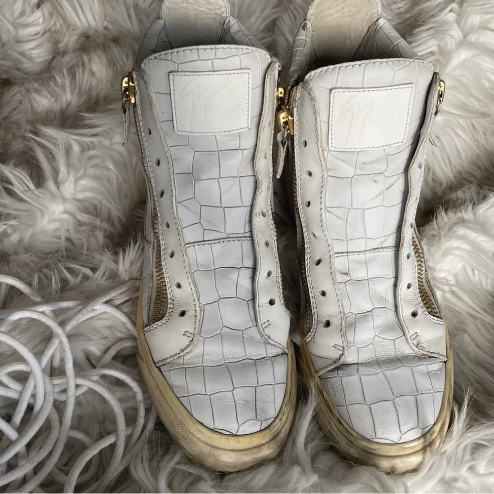 guiseppe zanotti ladies white crocodile High Top sneakers Size 38.5 designer